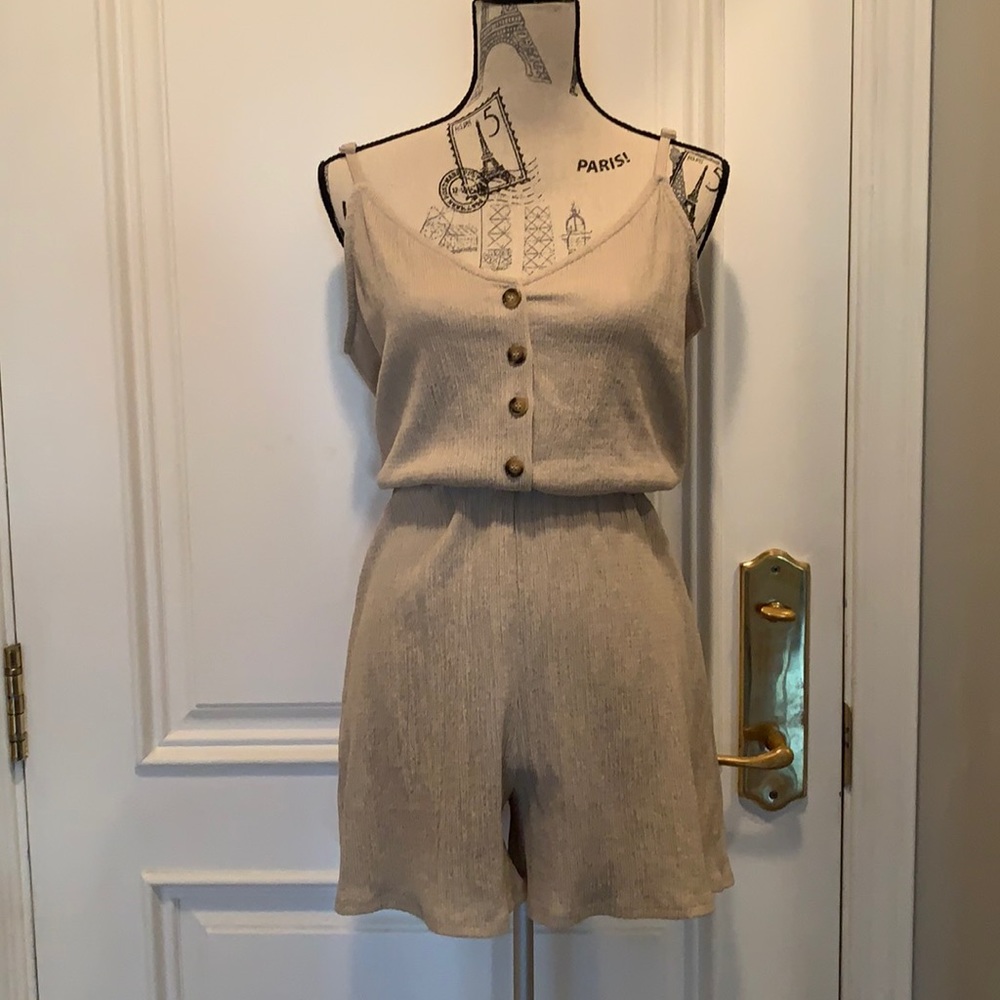 H&M romper one piece size M like new